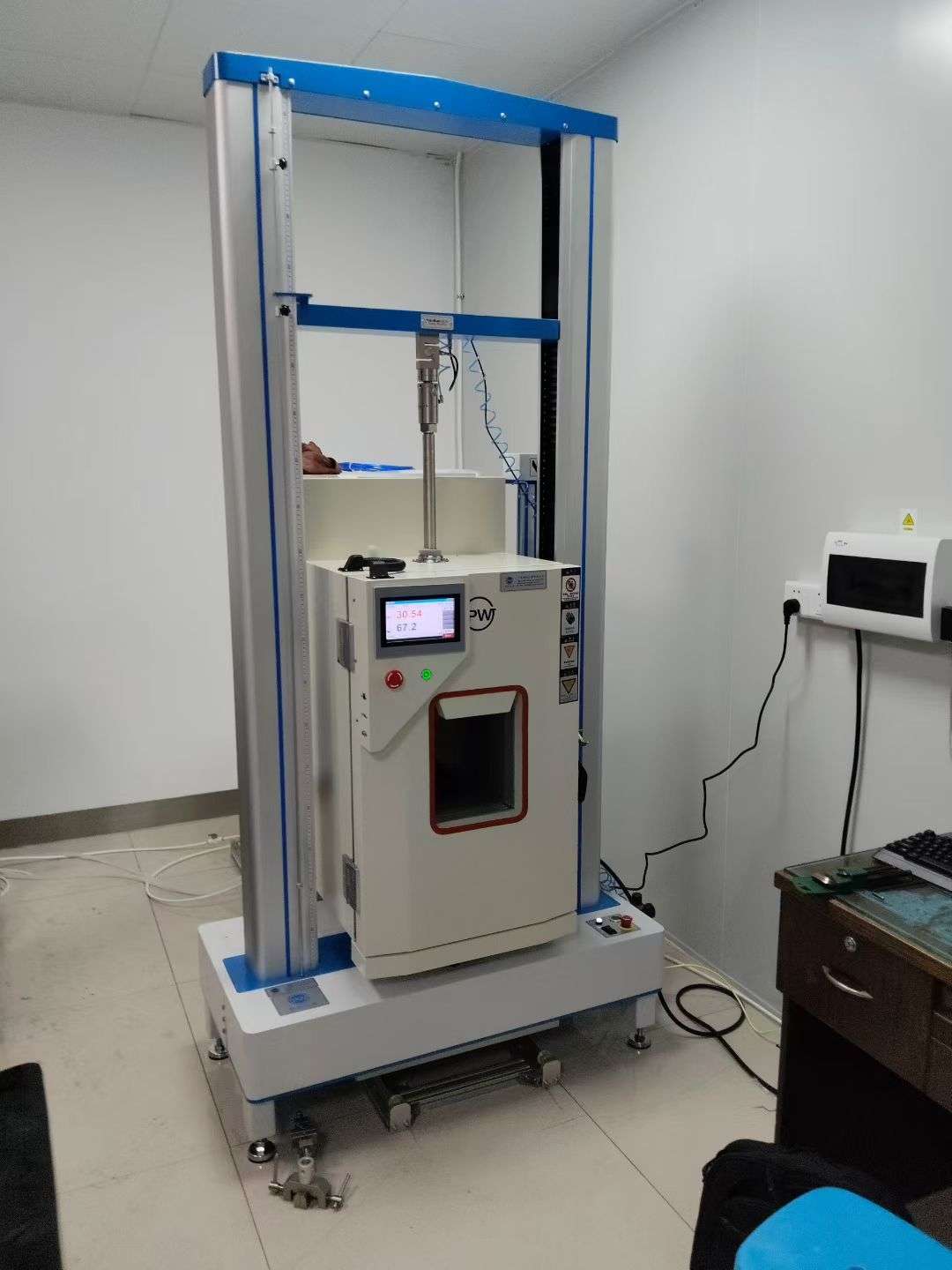 PW-UCD128A-40A High & Low Temperature Tensile Tester - Image 2